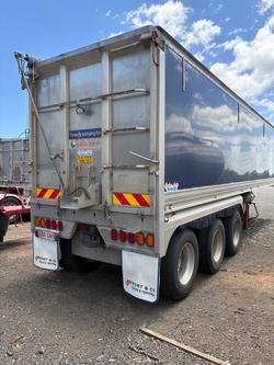 2013 GLT Aluminium Grain Tipper