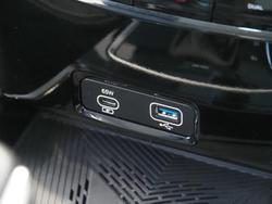 2025 Mahindra XUV3XO AX7L