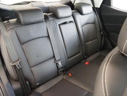 2025 Mahindra XUV3XO AX7L