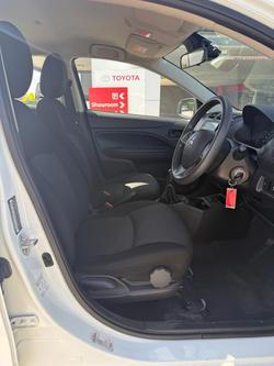 2021 Mitsubishi Mirage ES