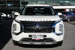 2022 Mitsubishi Outlander LS