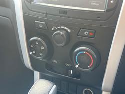 2019 Isuzu MU-X LS-M