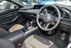 2021 Mazda 3 G25 Evolve