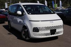 2025 Hyundai STARIA