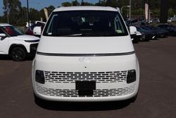2025 Hyundai STARIA