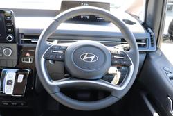 2025 Hyundai STARIA