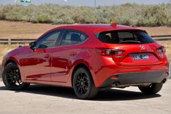 2015 Mazda 3 Maxx