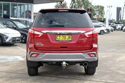 2018 Isuzu MU-X LS-T