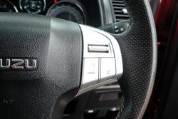 2018 Isuzu MU-X LS-T