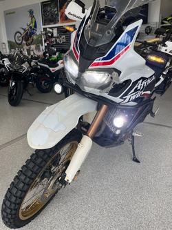 2016 Honda CRF1000L AFRICA TWIN WHITE