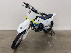 2025 Husqvarna 2025 Husqvarna 350cc FC350 White