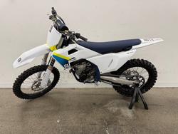 2025 Husqvarna 2025 Husqvarna 350cc FC350 White