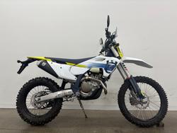 2024 Husqvarna FE450 White