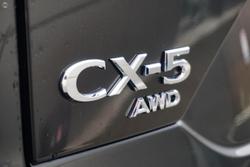 2025 Mazda CX-5 G25 Akera