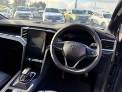2025 Volkswagen Amarok TDI600 Style