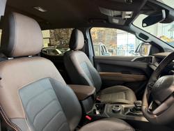 2025 Volkswagen Amarok TDI600 Style