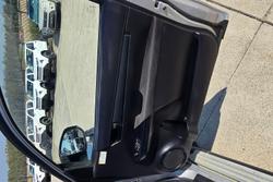 2018 Toyota Hilux SR (4x4)