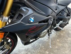2020 BMW Motorrad S 1000 R Black