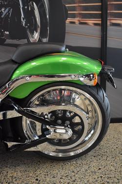 2015 HARLEY-DAVIDSON FXSB SOFTAIL BREAKOUT
