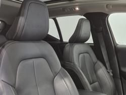 2020 Volvo XC40 T4 Inscription MY20 AWD Crystal White