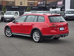 2015 Volkswagen Golf Alltrack 132TSI 7 MY16 Four Wheel Drive Tornado Red