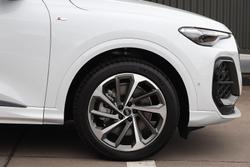 2025 Audi Q5 TDI 150kW sport