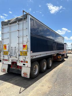 2016 Maxitans Grain Tipper