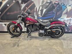 2017 Harley-Davidson Breakout 103 (FXSB) Softail Red