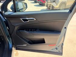 2025 Kia Sportage SX