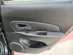 2015 Holden Cruze SRi-V JH Series II MY15 Phantom