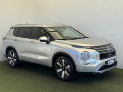 2025 Mitsubishi Outlander Aspire