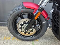 2025 Indian SCOUT BOBBER LIMITED SUNSET RED SMOKE