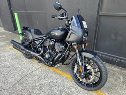 2024 Indian SPORT CHIEF BLACK SMOKE