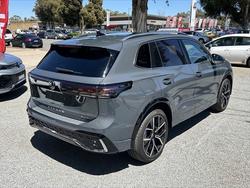 2025 Volkswagen TIGUAN R-LINE