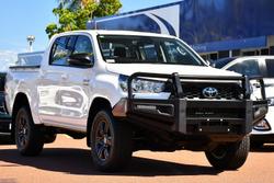 2023 Toyota Hilux SR