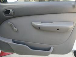 1999 Ford Courier GL PE Cool White