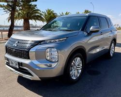 2021 Mitsubishi Outlander LS