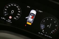 2021 Volvo XC40 T4 Momentum