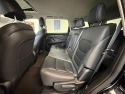 2023 LDV D90 Executive