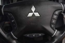 2015 Mitsubishi Pajero GLX