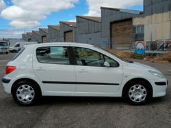 2005 Peugeot 307 XS T5 MY04 White
