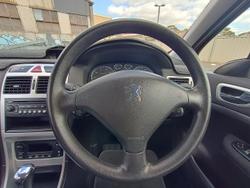 2005 Peugeot 307 XS T5 MY04 White