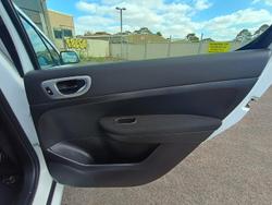 2005 Peugeot 307 XS T5 MY04 White