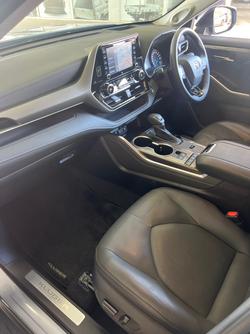 2021 Toyota Kluger Grande