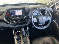 2021 Toyota Kluger Grande