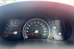 2013 Kia Grand Carnival Si