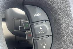 2013 Kia Grand Carnival Si