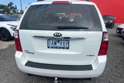 2013 Kia Grand Carnival Si