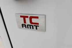 2023 Isuzu N Series NNR 45-150 4x2 Pantech with lifter White