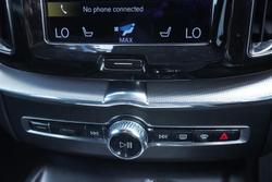 2021 Volvo XC60 T6 R-Design